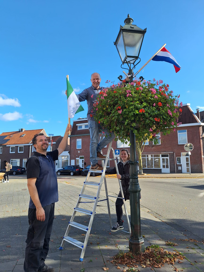 wibout van dort met vlag van Princenhage